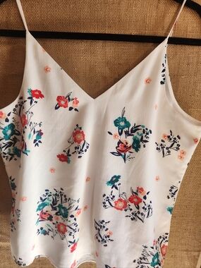 Express White Floral V-Neck Spaghetti Strap Downtown Cami
